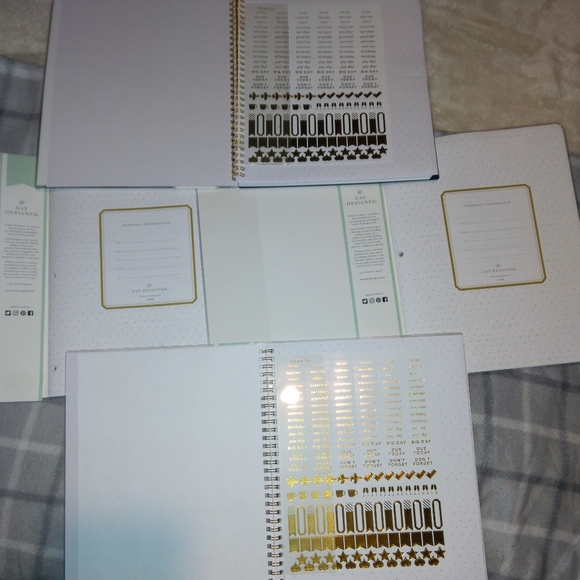 2022-2023 monthly planning calendars and weekly planners - Picture 4 of 7